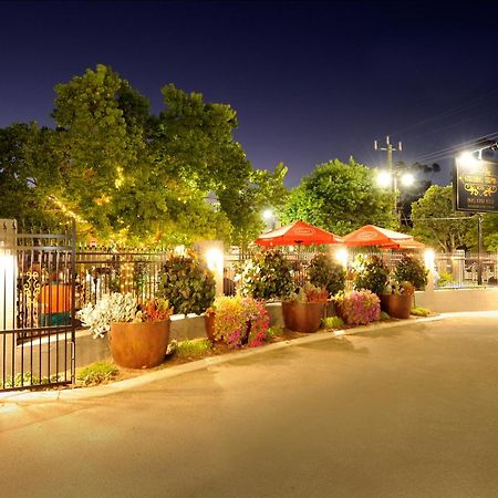 The Stirling Arms Hotel Perth Exterior photo